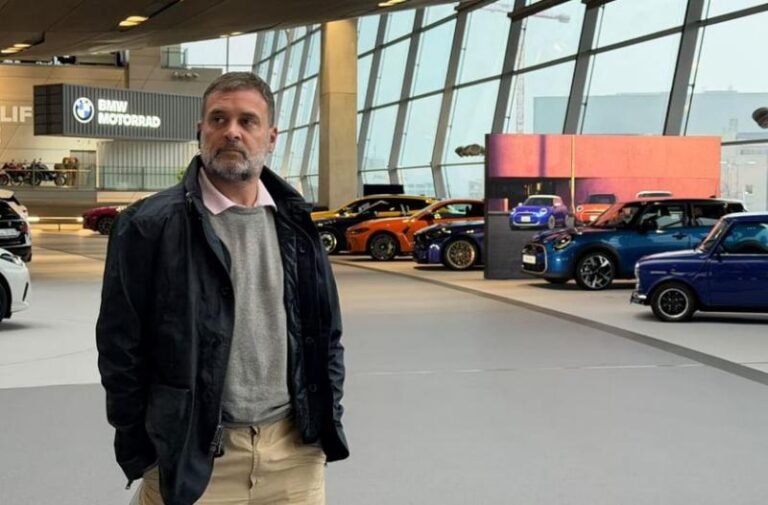 बीएमडब्ल्यू कारखाने पहुंचे राहुल गांधी बोले……….देश में विनिर्माण क्षेत्र को बढ़ना चाहिए