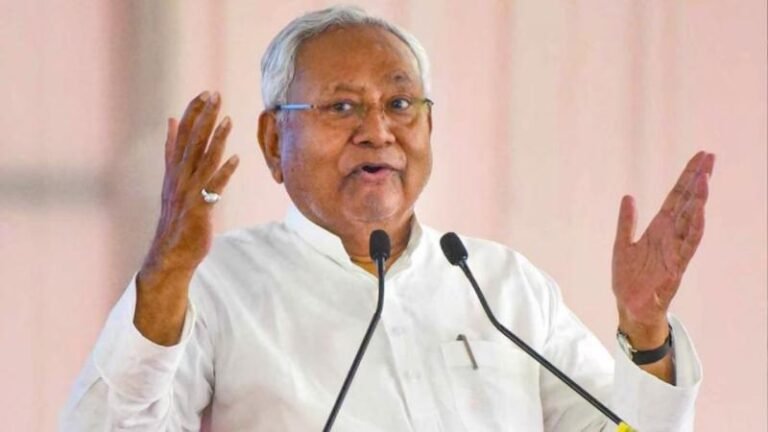 दिल्ली के दो दिवसीय दौरे पर बिहार के सीएम नीतीश कुमार, मंत्रिमंडल विस्तार को लेकर पटना तक हलचल