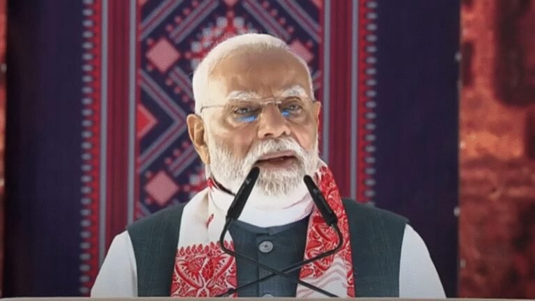 असम को ‘ईस्ट पाकिस्तान’ का हिस्सा बनाने की थी साजिश, PM मोदी ने कांग्रेस पर लगाया बड़ा आरोप
