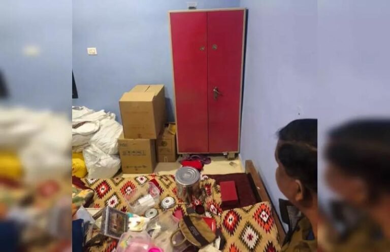 शादी के घर में मातम…परिवार के जाते ही चोरों ने बोला धावा, लाखों की चोरी से हड़कंप, देखें पूरी खबर